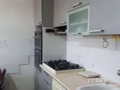 דירה יפהפיה לבין הזמנים ושבתות וחגים