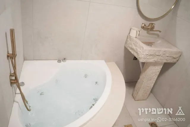 הסוויטות בכיכר המגינים